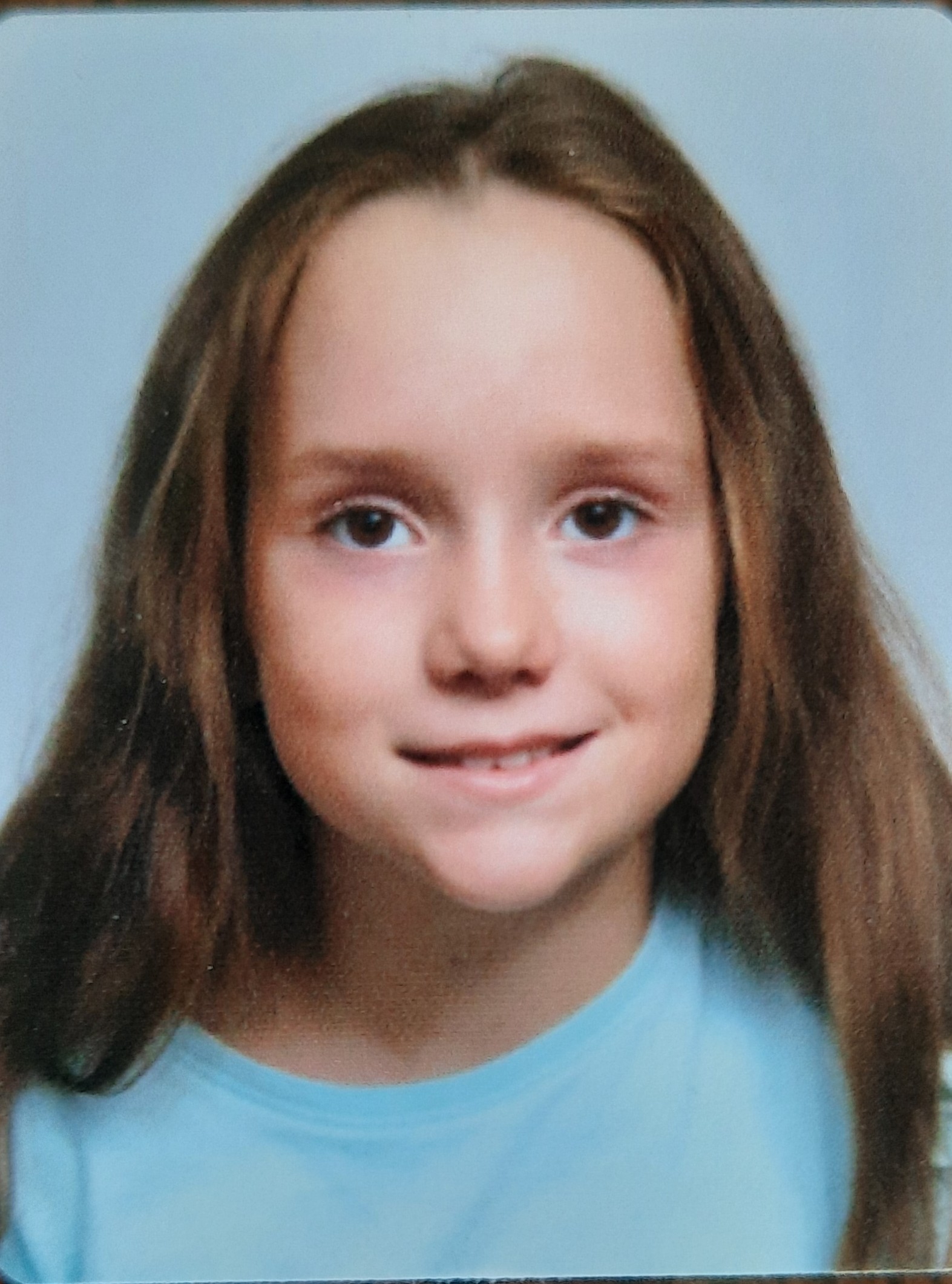Никол Лозанова
